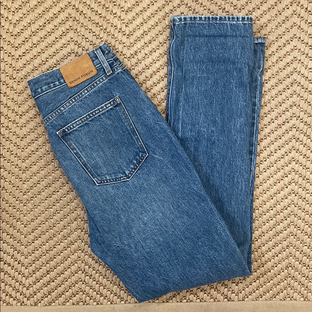 Aritzia - The Nina Stovepipe Highrise Tapered Organic Denim Jeans Blue 30 x 31 - Picture 1 of 14
